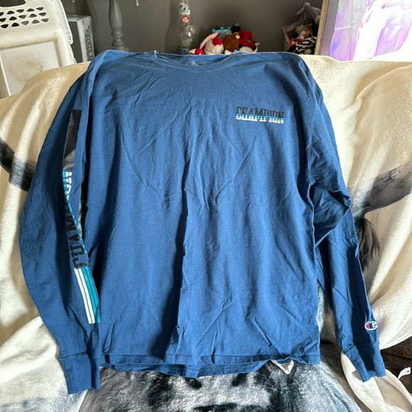 Men’s Champion tee - Picture 1 of 5